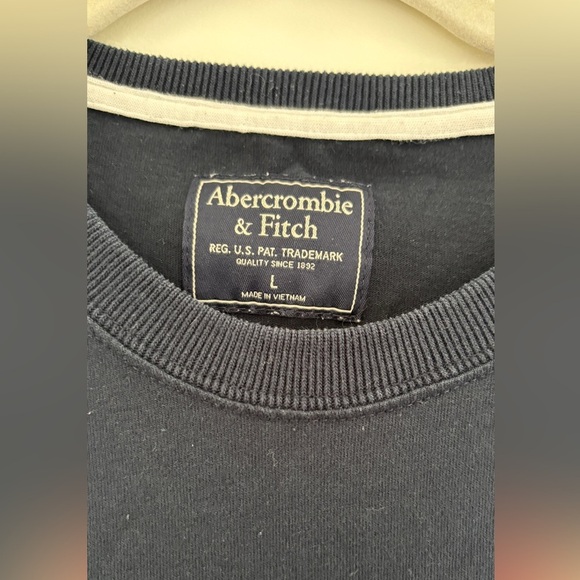 Abercrombie & Fitch Men's Large Long Sleeve‎ Graphic T-Shirt Blue Classic A&F - Picture 5 of 7